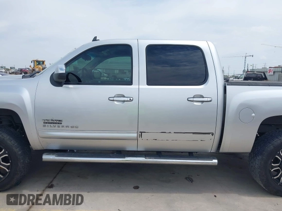 2013 Chevrolet Silverado 1500 LT with VIN 3GCPCSE08DG297496, listed as a IAAI auction lot 42046611 with 246,657 mi miles and . Bid and sale history available at DreamBid. Image 14.