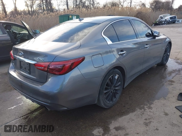 2019 Infiniti Q50 3.0t LUXE with VIN JN1EV7AR7KM559508, listed as a IAAI auction lot 41568575 with 21,921 mi miles. Bid and sale history available at carsss.com. Image 4.