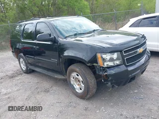 2012 Chevrolet Tahoe LT with VIN 1GNSCBE09CR222631, listed as a IAAI auction lot 41889997 with 166,138 mi miles and . Bid and sale history available at DreamBid. Image 1.
