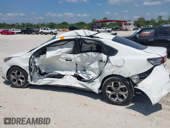 2019 Kia Forte LXS with VIN 3KPF24AD0KE128679, listed as a IAAI auction lot 39235456 with 1 mi miles. Bid and sale history available at carsss.com. Image 13.
