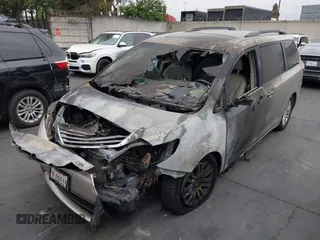 2015 Toyota Sienna XLE with VIN 5TDYK3DC5FS545345, listed as a IAAI auction lot 42280661 with Not provided miles and . Bid and sale history available at DreamBid. Image 2.