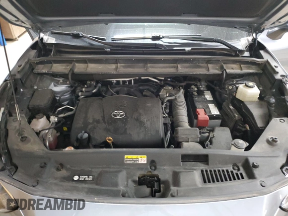 2021 Toyota Highlander L with VIN 5TDBZRBH3MS097848, listed as a Copart auction lot 61220625 with 57,658 mi miles and Clean title. Bid and sale history available at DreamBid. Image 12.