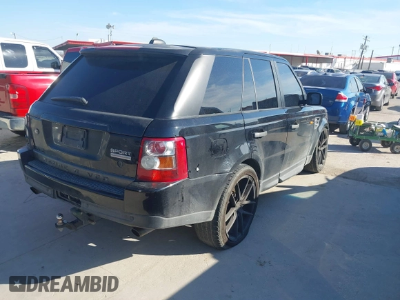 2008 Land Rover Range Rover Sport SC with VIN SALSH23408A120214, listed as a IAAI auction lot 41267054 with 185,737 mi miles. Bid and sale history available at carsss.com. Image 4.