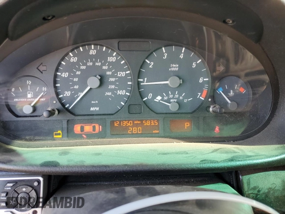 2006 BMW 3 Series 325Ci with VIN WBABD33406PM51200, listed as a Copart auction lot 71806144 with 121,350 mi miles and Salvage Title. Bid and sale history available at carsss.com. Image 9.