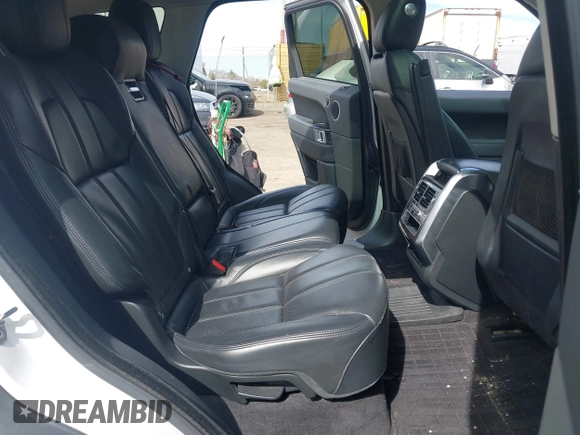 2015 Land Rover Range Rover Sport HSE z VIN SALWR2VFXFA537916, wystawiony jako IAAI lot #41740446 z przebiegiem 169 909 mil mil oraz . Historia ofert i sprzedaży dostępna na DreamBid. Obrazek 8.