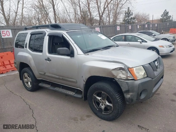 2005 Nissan Xterra S with VIN 5N1AN08WX5C653161, listed as a IAAI auction lot 41503237 with 241,056 mi miles. Bid and sale history available at carsss.com. Image 1.