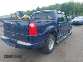 2004 Ford Explorer Sport Trac XLS with VIN 1FMZU77K84UA83036, listed as a IAAI auction lot 42364343 with Not provided miles and . Bid and sale history available at DreamBid. Image 4.