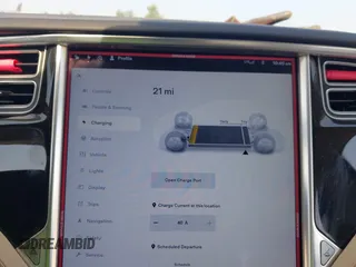 2016 Tesla Model S 70 z VIN 5YJSA1E13GF129925, wystawiony jako IAAI lot #42568012 z przebiegiem 109 195 mil mil oraz . Historia ofert i sprzedaży dostępna na DreamBid. Obrazek 16.