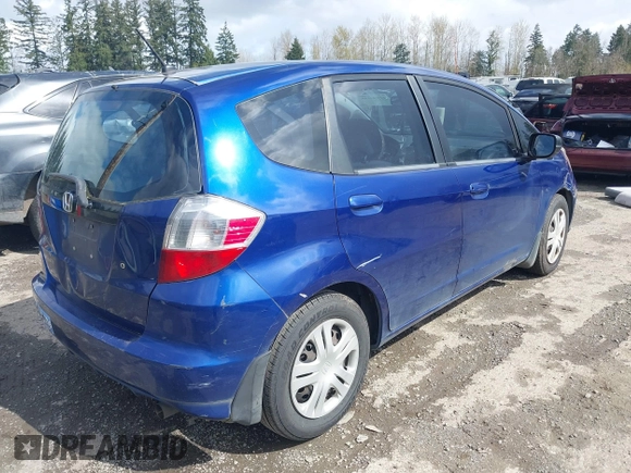 2010 Honda Fit with VIN JHMGE8H25AC009358, listed as a IAAI auction lot 41950158 with 162,019 mi miles. Bid and sale history available at carsss.com. Image 4.