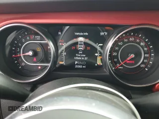 2019 Jeep Wrangler Unlimited Rubicon with VIN 1C4HJXFG6KW661609, listed as a Copart auction lot 55527005 with 25,302 mi miles and Salvage title. Bid and sale history available at DreamBid. Image 9.
