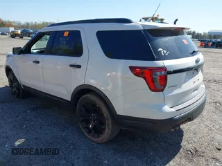 2019 Ford Explorer Sport with VIN 1FM5K8GT8KGB37269, listed as a IAAI auction lot 41914607 with Not Provided miles and . Bid and sale history available at carsss.com. Image 3.