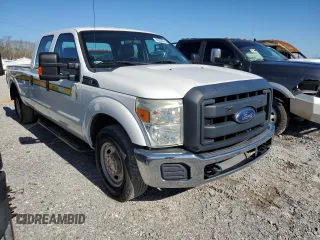 2015 Ford F-250 XL with VIN 1FT7W2A6XFED18828, listed as a Copart auction lot 46263755 with Not provided miles and Salvage title. Bid and sale history available at DreamBid. Image 4.