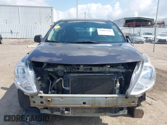 2015 Nissan Versa SV with VIN 3N1CN7AP8FL816679, listed as a IAAI auction lot 42081258 with 122,191 mi miles. Bid and sale history available at carsss.com. Image 12.