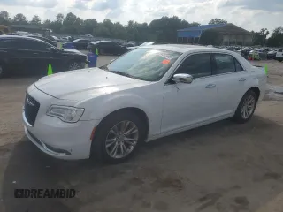 2016 Chrysler 300 C z VIN 2C3CCAEG0GH320039, wystawiony jako Copart lot #58357425 z przebiegiem 123 350 mil mil oraz Czysty tytuł • Clean title. Historia ofert i sprzedaży dostępna na DreamBid. Obrazek 1.