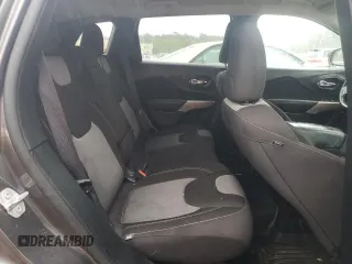 2018 Jeep Cherokee Latitude с VIN 1C4PJMCB8JD610139, выставлен на аукционе Copart как лот 57360335 с пробегом 168 820 миль миль и Списание • Salvage title. История ставок и продаж доступна на DreamBid. Изображение 11.