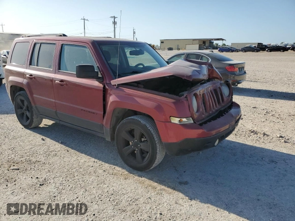 2014 Jeep Patriot Altitude with VIN 1C4NJPBA3ED818713, listed as a Copart auction lot 52256865 with 135,274 mi miles and Salvage title. Bid and sale history available at DreamBid. Image 4.