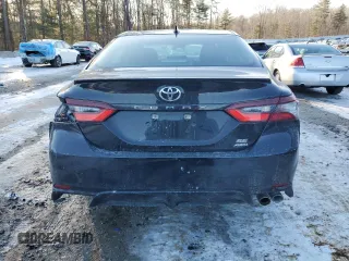 2023 Toyota Camry SE z VIN 4T1G11BK4PU077906, wystawiony jako Copart lot #88947725 z przebiegiem 27 377 mil mil oraz Nie do naprawy • Non repairable. Historia ofert i sprzedaży dostępna na DreamBid. Obrazek 6.
