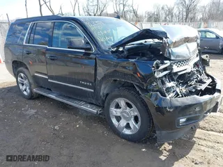 2019 Chevrolet Tahoe LT with VIN 1GNSKBKC9KR336743, listed as a IAAI auction lot 41445798 with 92,274 mi miles. Bid and sale history available at carsss.com. Image 1.