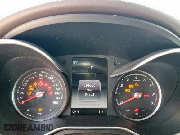 2017 Mercedes-Benz GLC 300 with VIN WDC0G4JB2HF130125, listed as a Copart auction lot 61576685 with 94,643 mi miles and Salvage title. Bid and sale history available at DreamBid. Image 9.