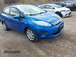 2011 Ford Fiesta SE with VIN 3FADP4BJXBM233657, listed as a IAAI auction lot 41916126 with 109,417 mi miles. Bid and sale history available at carsss.com. Image 1.