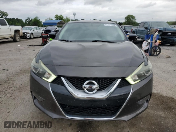 2016 Nissan Maxima SV z VIN 1N4AA6AP9GC425053, wystawiony jako Copart lot #53731935 z przebiegiem 70 998 mil mil oraz Szkoda całkowita • Salvage title. Historia ofert i sprzedaży dostępna na DreamBid. Obrazek 5.