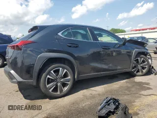 2020 Lexus UX 200 with VIN JTHX3JBHXL2025042, listed as a Copart auction lot 60426705 with 95,568 mi miles and Salvage title. Bid and sale history available at DreamBid. Image 3.