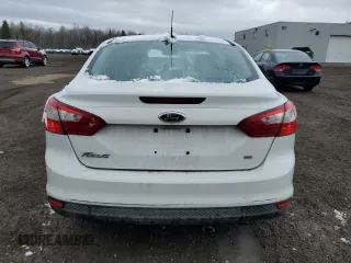 2012 Ford Focus SE with VIN 1FAHP3F23CL295998, listed as a Copart auction lot 53286535 with 132,484 mi miles and Clean Title. Bid and sale history available at DreamBid. Image 6.