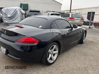 2013 BMW Z4 sDrive28i with VIN WBALL5C58DJ104449, listed as a Copart auction lot 79250174 with 119,451 mi miles and Clean Title. Bid and sale history available at carsss.com. Image 4.