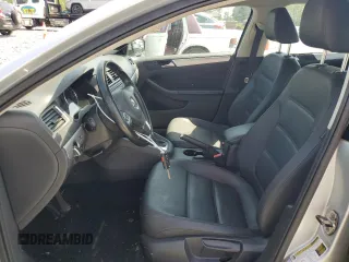 2012 Volkswagen Jetta TDI w/Premium & Nav с VIN 3VWLL7AJ4CM426910, выставлен на аукционе Copart как лот 53111065 с пробегом 137 376 миль миль и Списание • Salvage title. История ставок и продаж доступна на DreamBid. Изображение 7.