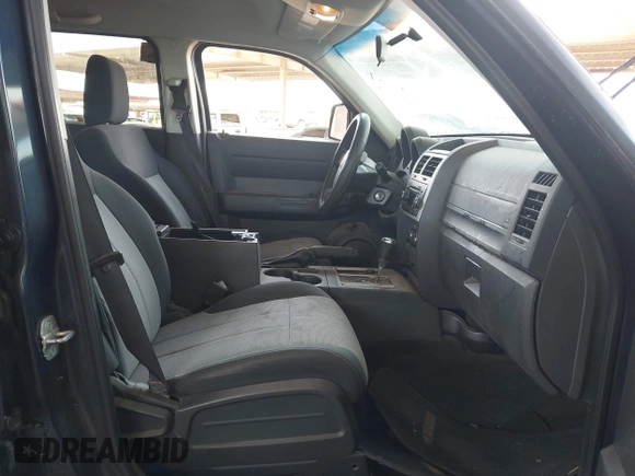 2008 Dodge Nitro SXT with VIN 1D8GU28K38W223065, listed as a IAAI auction lot 42088430 with 125,423 mi miles and . Bid and sale history available at DreamBid. Image 5.