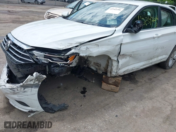 2019 Volkswagen Jetta S with VIN 3VWC57BU6KM267969, listed as a IAAI auction lot 42342206 with 77,029 mi miles and . Bid and sale history available at DreamBid. Image 6.