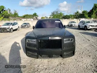 2022 Rolls-Royce Cullinan z VIN SLATV4C02NU214934, wystawiony jako Copart lot #78693434 z przebiegiem 1 444 mil mil oraz Szkoda całkowita • Salvage title. Historia ofert i sprzedaży dostępna na DreamBid. Obrazek 14.