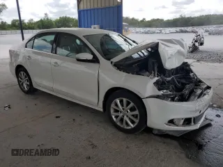 2013 Volkswagen Jetta SE с VIN 3VWDX7AJXDM425741, выставлен на аукционе Copart как лот 53818825 с пробегом 160 171 миль миль и Списание • Salvage title. История ставок и продаж доступна на DreamBid. Изображение 4.