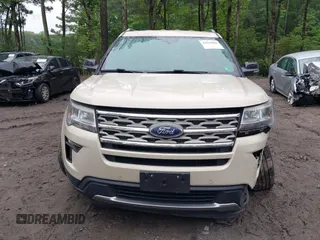 2018 Ford Explorer XLT z VIN 1FM5K7D89JGA02570, wystawiony jako IAAI lot #42262888 z przebiegiem 117 002 mil mil oraz . Historia ofert i sprzedaży dostępna na DreamBid. Obrazek 12.