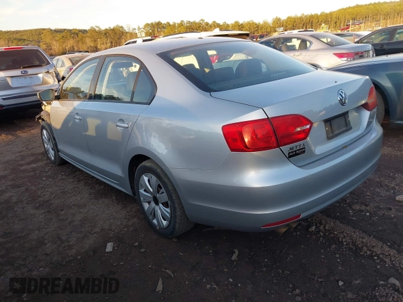 2012 Volkswagen Jetta Sedan SE w/Convenience & Sunroof with VIN 3VWDX7AJ5CM123272, listed as a IAAI auction lot 41335021 with 195,961 mi miles. Bid and sale history available at carsss.com. Image 3.