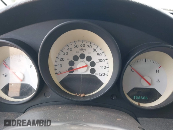2008 Dodge Caliber SE z VIN 1B3HB28BX8D674547, wystawiony jako IAAI lot #42140339 z przebiegiem 236 666 mil mil oraz . Historia ofert i sprzedaży dostępna na DreamBid. Obrazek 7.