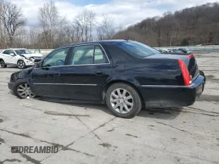 2008 Cadillac DTS 1SD z VIN 1G6KD57Y68U203116, wystawiony jako Copart lot #50050045 z przebiegiem 81 777 mil mil oraz Szkoda całkowita • Salvage title. Historia ofert i sprzedaży dostępna na DreamBid. Obrazek 2.