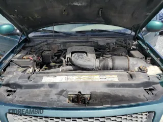2000 Ford F-150 XL with VIN 1FTRX18L5YNB03646, listed as a Copart auction lot 51896585 with 224,065 mi miles and Clean Title. Bid and sale history available at carsss.com. Image 11.