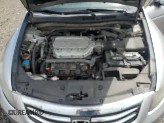 2011 Honda Accord EX-L z VIN 1HGCP3F86BA012529, wystawiony jako Copart lot #57605635 z przebiegiem 176 186 mil mil oraz Szkoda całkowita • Salvage title. Historia ofert i sprzedaży dostępna na DreamBid. Obrazek 11.