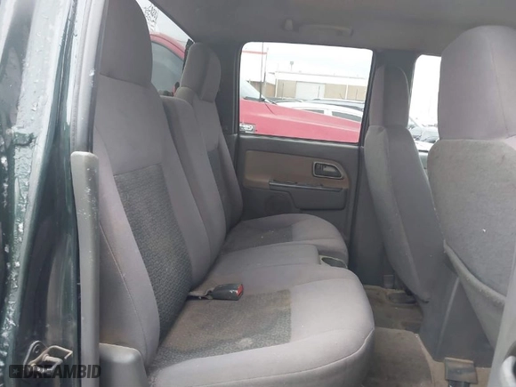 2005 GMC Canyon 1SB SLE Z85 with VIN 1GTDT136958255995, listed as a IAAI auction lot 41519337 with 201,249 mi miles. Bid and sale history available at carsss.com. Image 8.