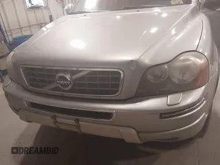 2013 Volvo XC90 Premier Plus with VIN YV4952CZ7D1630271, listed as a IAAI auction lot 42042803 with 174,336 mi miles. Bid and sale history available at carsss.com. Image 6.