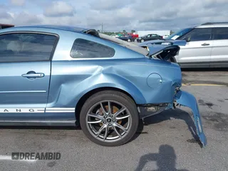 2007 Ford Mustang Deluxe with VIN 1ZVFT80N675294588, listed as a IAAI auction lot 42502168 with 121,562 mi miles and . Bid and sale history available at DreamBid. Image 20.