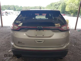 2018 Ford Edge SE z VIN 2FMPK3G90JBC53393, wystawiony jako IAAI lot #42637346 z przebiegiem 64 070 mil mil oraz . Historia ofert i sprzedaży dostępna na DreamBid. Obrazek 17.