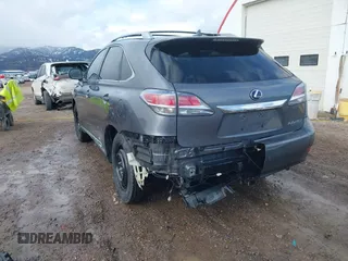 2013 Lexus RX 450h z VIN JTJBC1BAXD2051251, wystawiony jako IAAI lot #41746439 z przebiegiem 123 342 mil mil oraz . Historia ofert i sprzedaży dostępna na DreamBid. Obrazek 6.