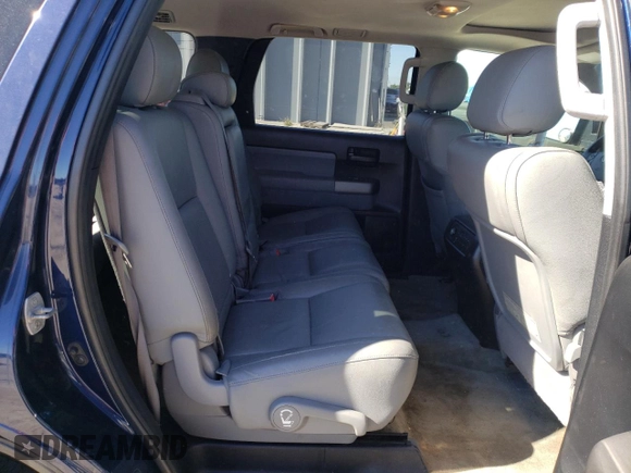 2010 Toyota Sequoia SR5 with VIN 5TDBW5G14AS033956, listed as a Copart auction lot 88117245 with 245,336 mi miles and Salvage Title. Bid and sale history available at carsss.com. Image 12.