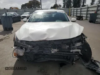 2019 Nissan Altima 2.5 SL with VIN 1N4BL4EV6KC156112, listed as a Copart auction lot 51669705 with 39,655 mi miles and Non Repairable. Bid and sale history available at carsss.com. Image 5.