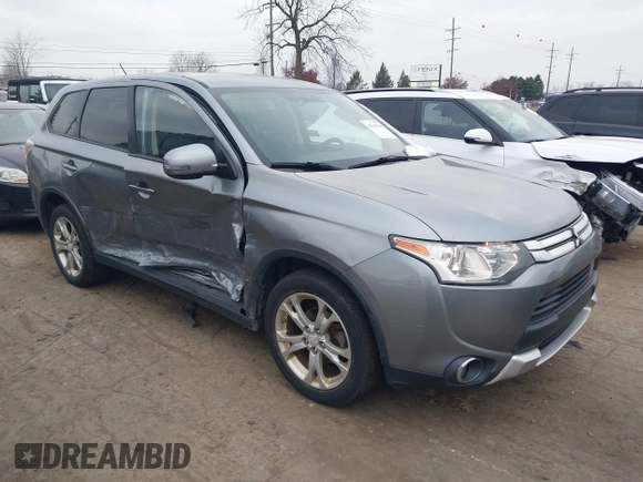 2015 Mitsubishi Outlander SE with VIN JA4AZ3A39FZ007936, listed as a IAAI auction lot 41003206 with 136,017 mi miles and . Bid and sale history available at DreamBid. Image 1.