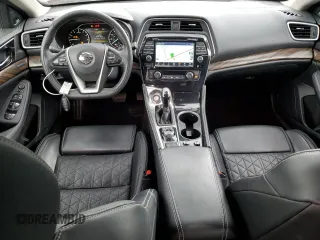 2018 Nissan Maxima Platinum z VIN 1N4AA6AP2JC396129, wystawiony jako Copart lot #48808905 z przebiegiem 33 517 mil mil oraz Szkoda całkowita • Salvage title. Historia ofert i sprzedaży dostępna na DreamBid. Obrazek 8.