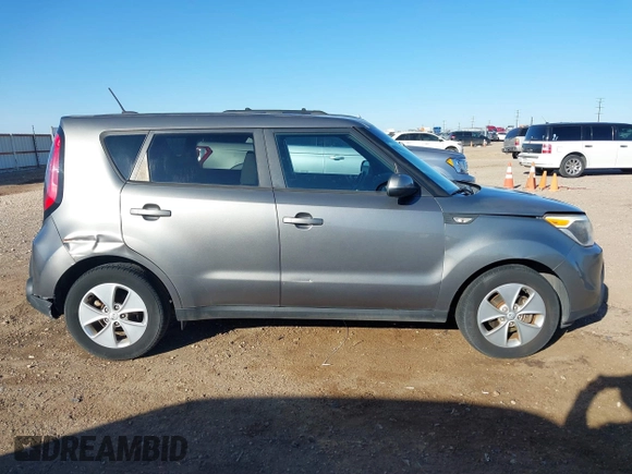 2014 Kia Soul with VIN KNDJN2A22E7059843, listed as a IAAI auction lot 41601093 with 61,396 mi miles. Bid and sale history available at carsss.com. Image 13.