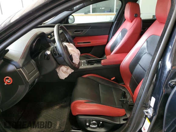 2016 Jaguar XF S with VIN SAJBM4BV0GCY13717, listed as a Copart auction lot 70385854 with 82,592 mi miles and Salvage Title. Bid and sale history available at carsss.com. Image 7.